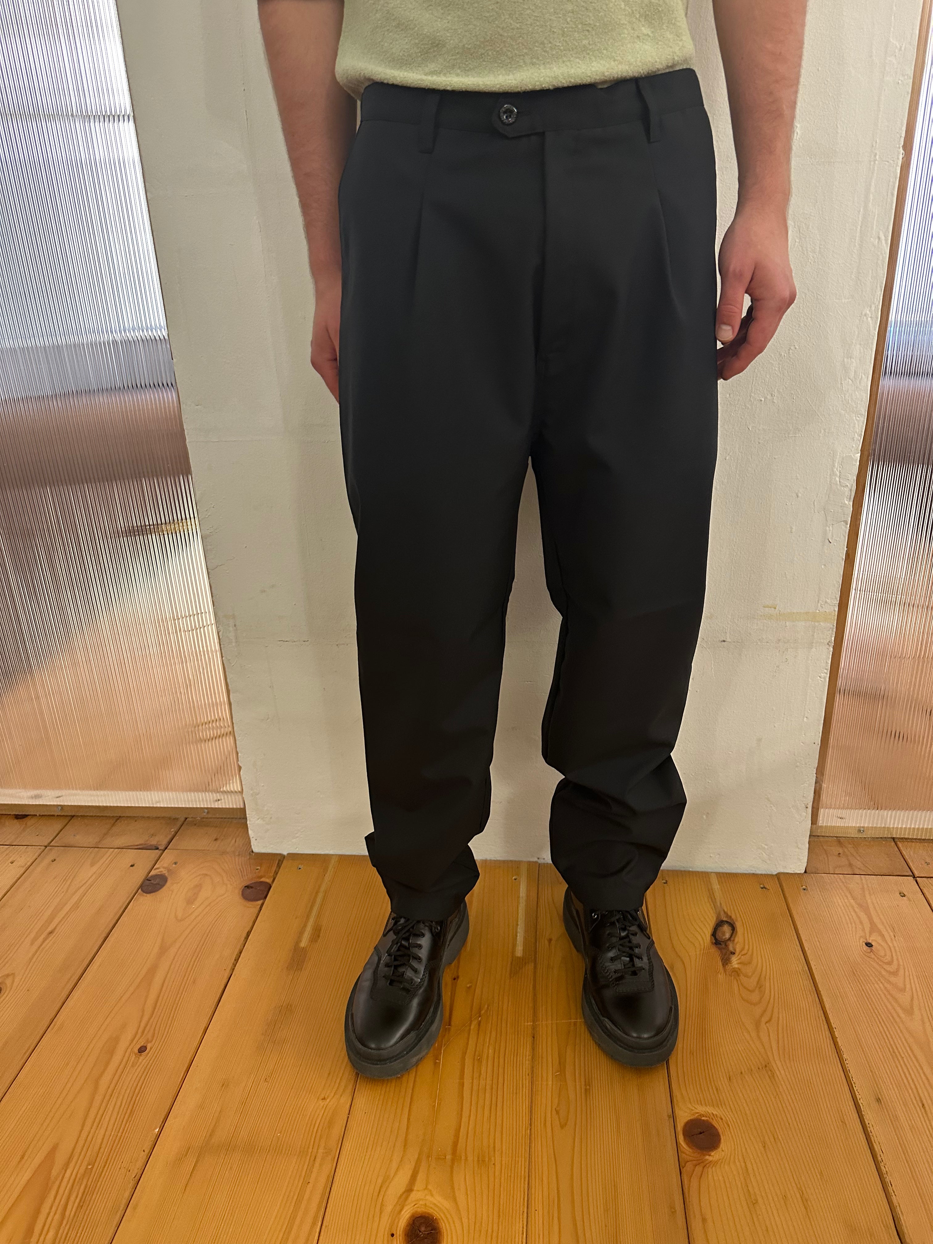 SEABISCUIT - WIDE TROUSERS - Four Season Wool Black