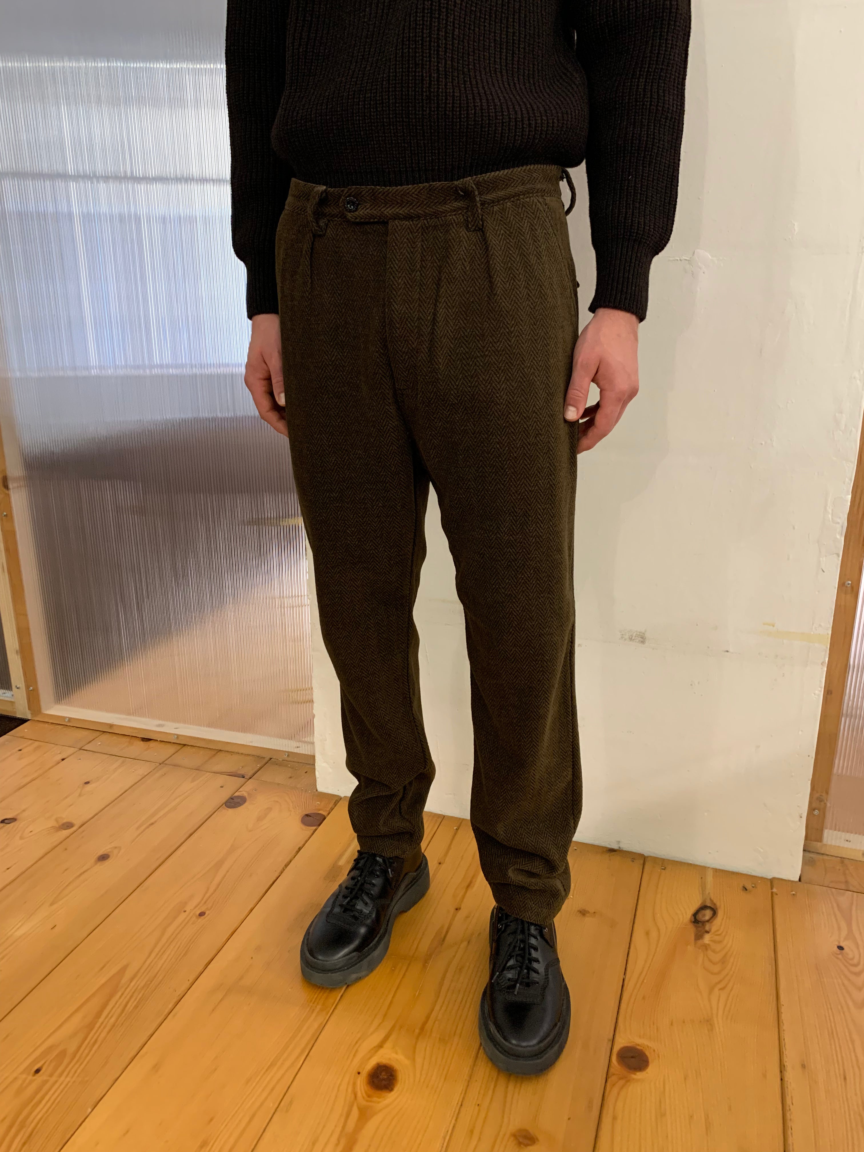 COMANCHE - CLASSIC TROUSERS - Harringbone Wool Brown