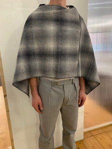 EASTWOOD - WOOL PONCHO - CHECK GREY